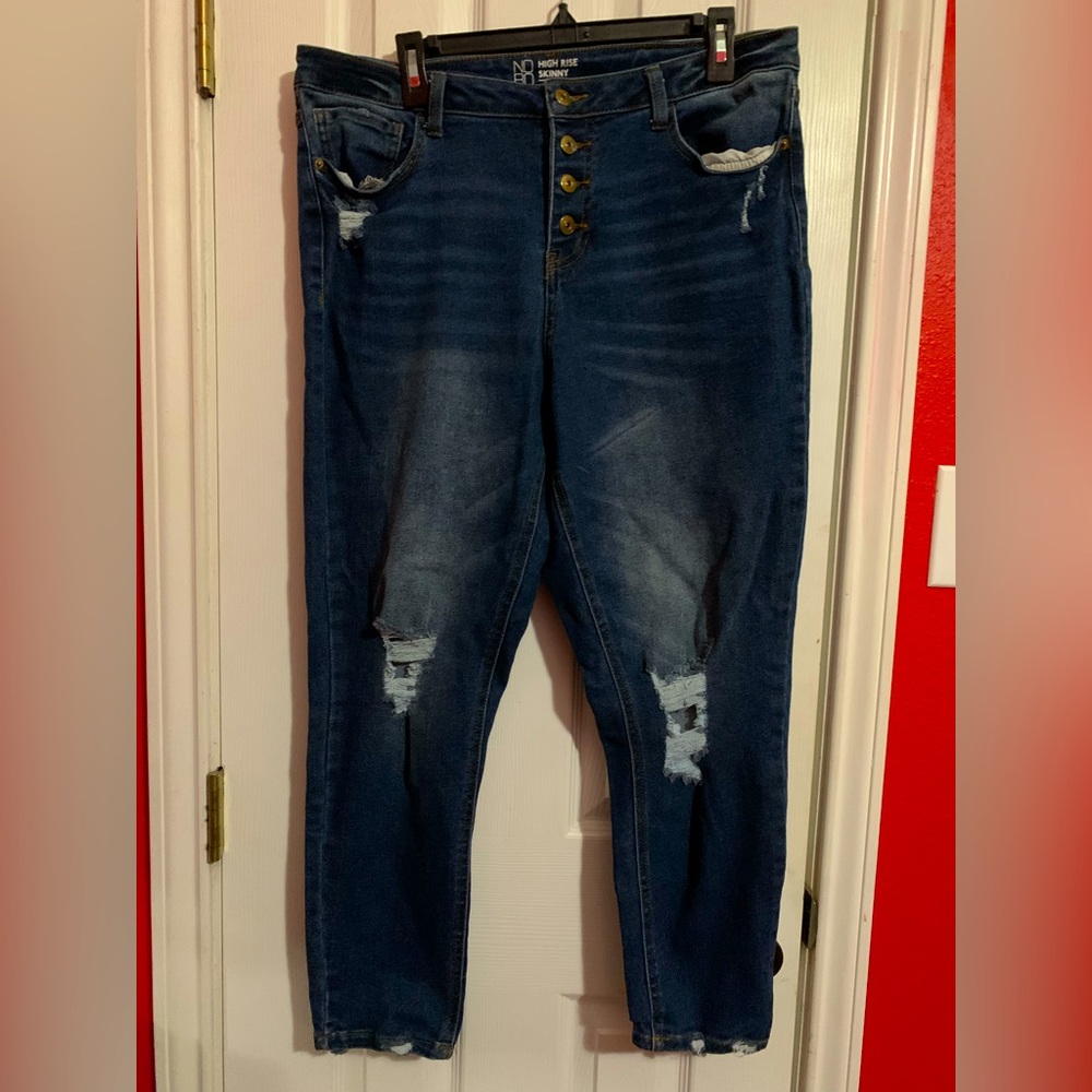 Plus size distressed jeans button fly